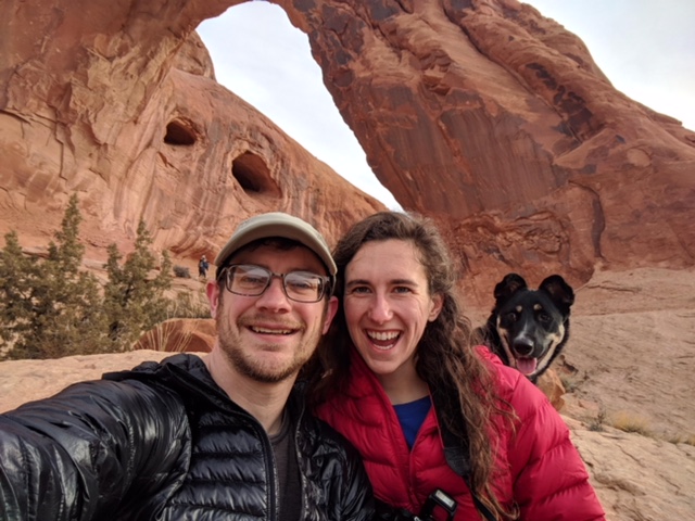 Family photo with Corona Arch